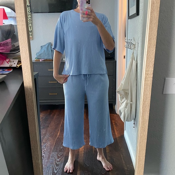 Bentley Ribbed Set - Picture 3 of 6